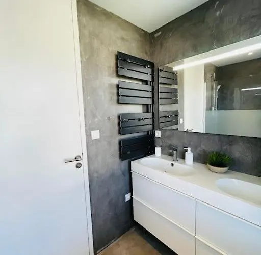 Les Sorbiers Villa *